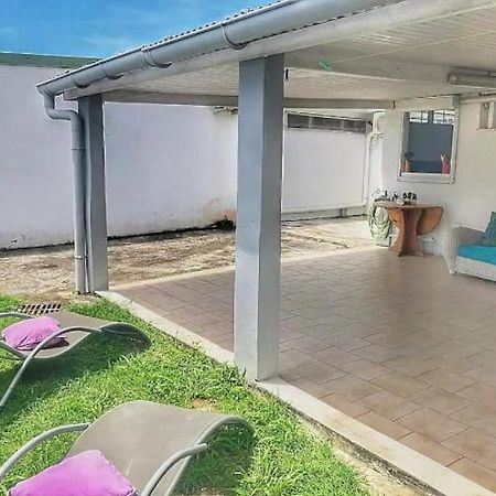 Malilia Beach A Sainte-Anne - Wifi -5 Min A Pied De La Plage Ngoại thất bức ảnh